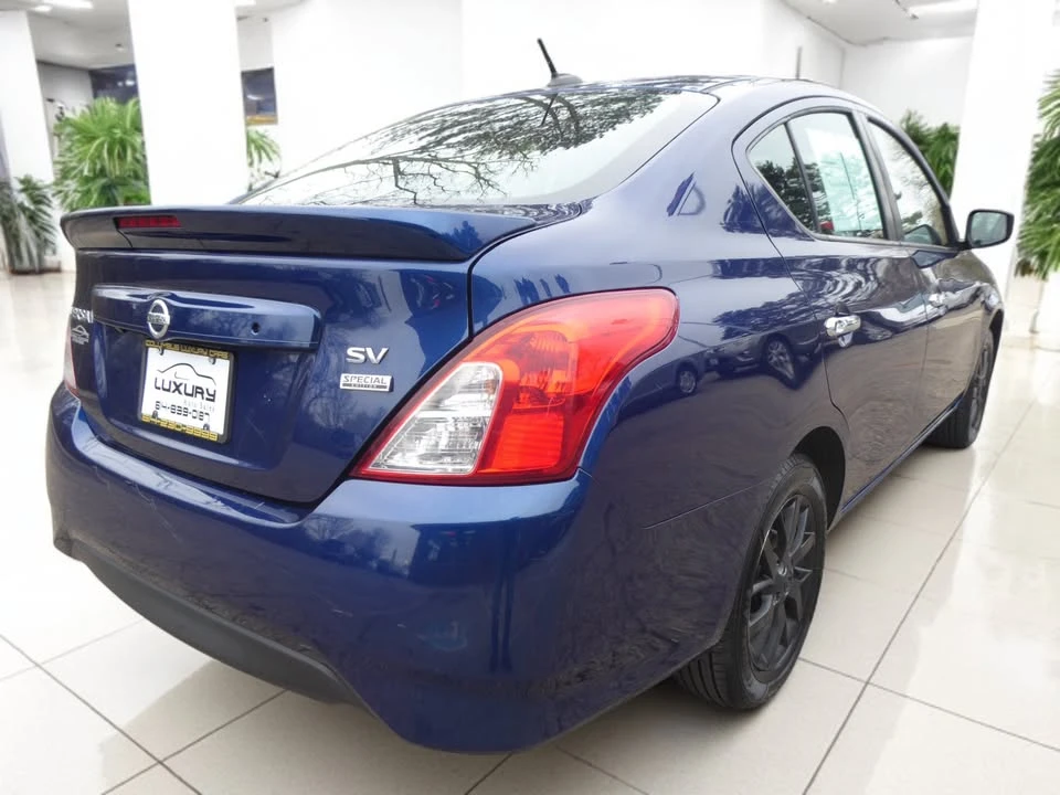 2018 Nissan Versa - Image 10 of 20