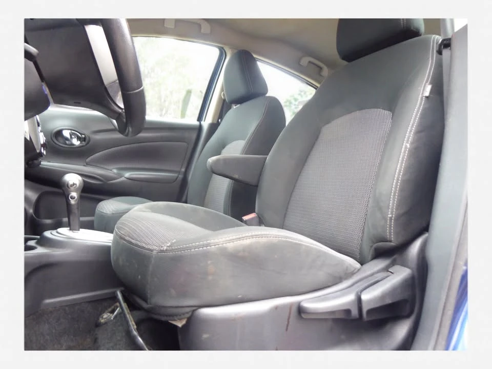 2018 Nissan Versa - Image 14 of 20