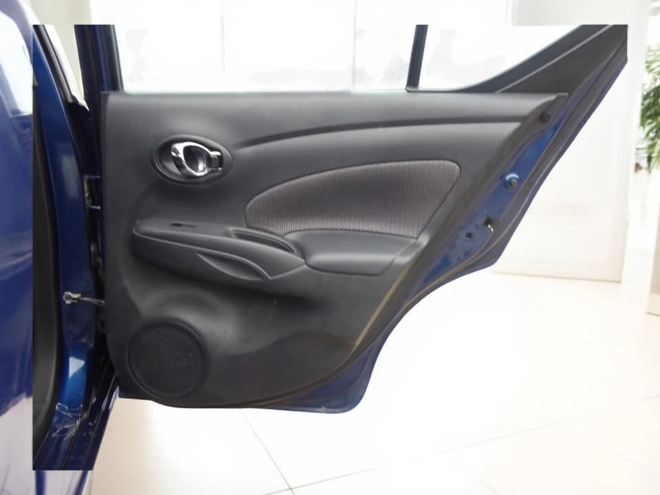 2018 Nissan Versa - Image 19 of 20