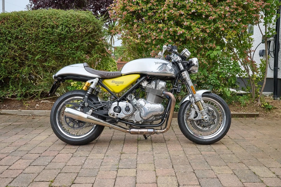 2018 Norton Commando - Image 27 of 30