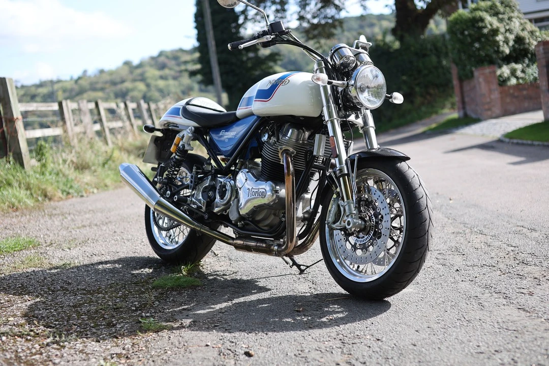 2018 Norton Commando - Image 2 of 30