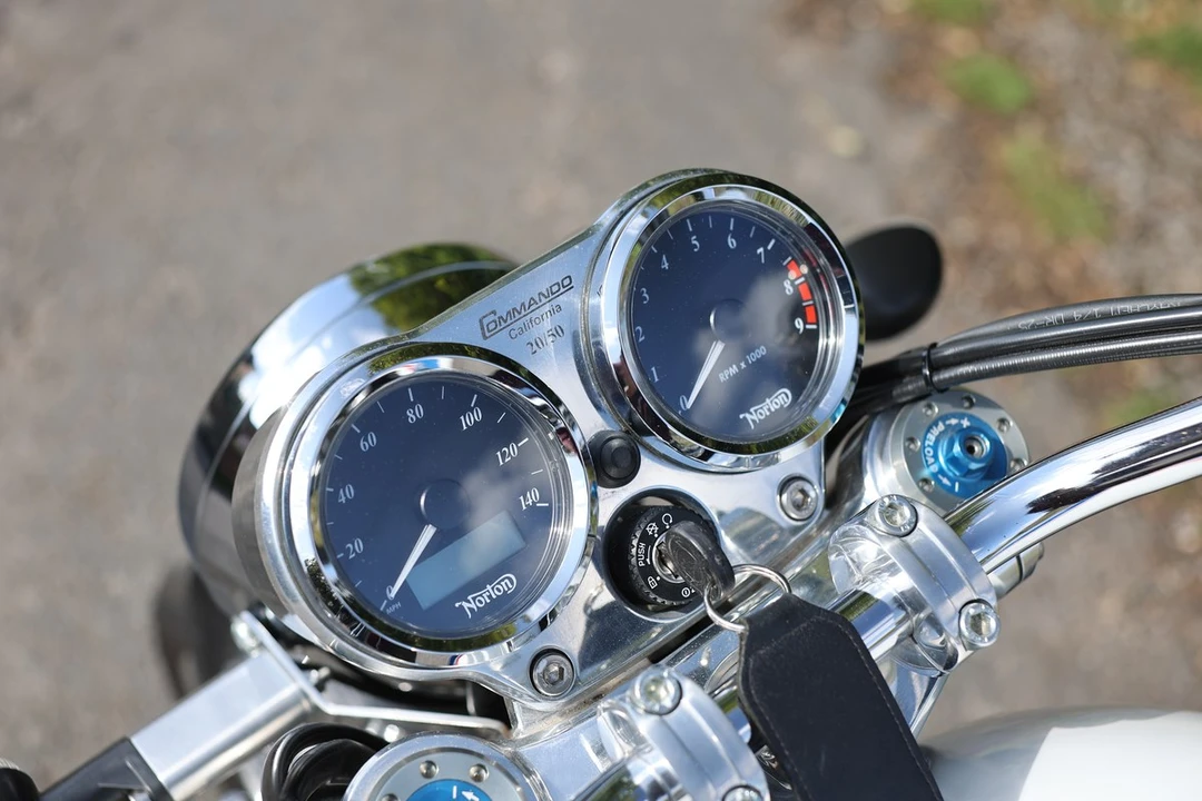 2018 Norton Commando - Image 19 of 30