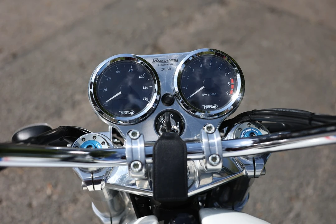 2018 Norton Commando - Image 28 of 30