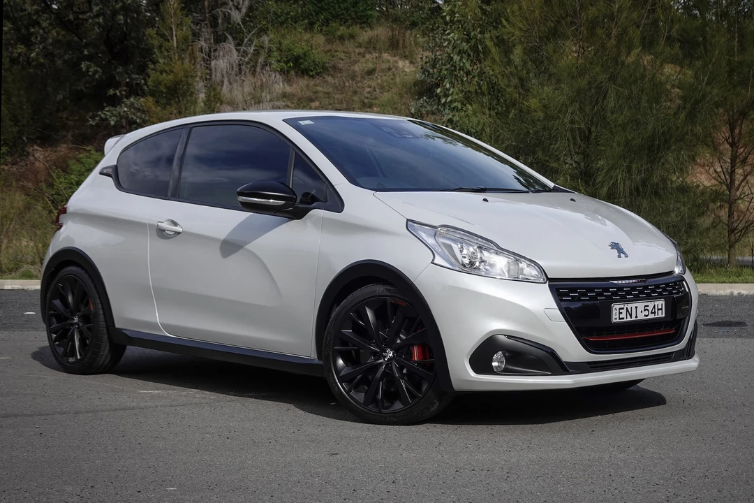 2018 Peugeot - Image 2 of 31