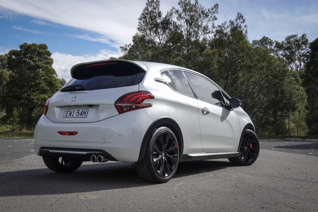 2018 Peugeot - Image 19 of 31