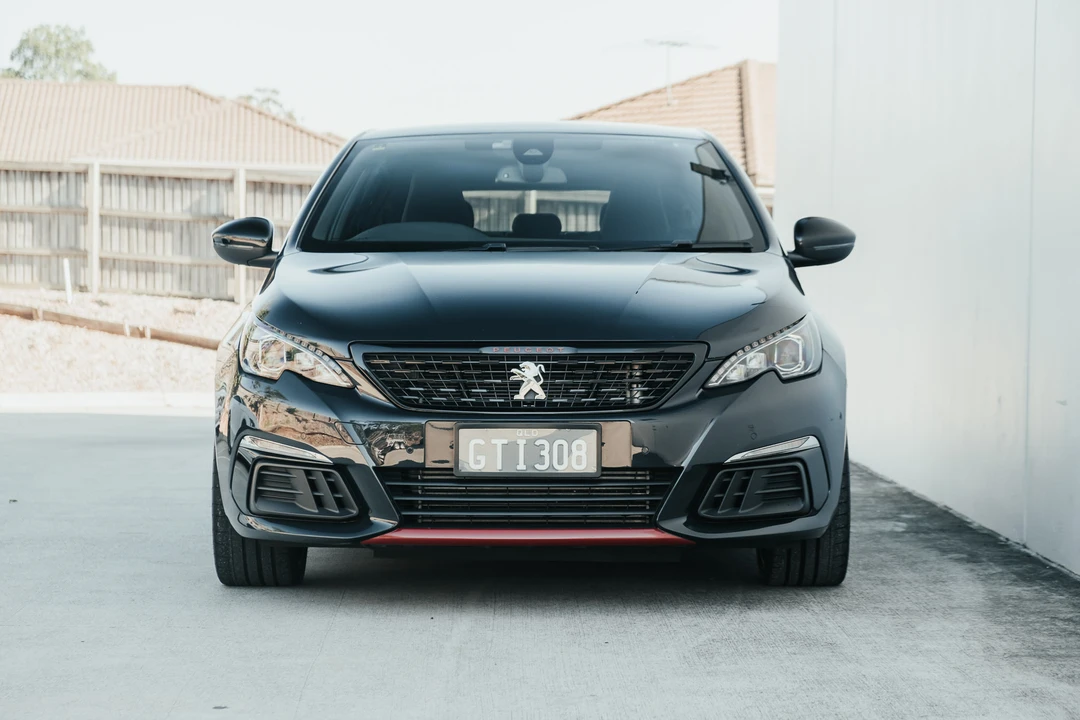 2018 Peugeot - Image 3 of 31
