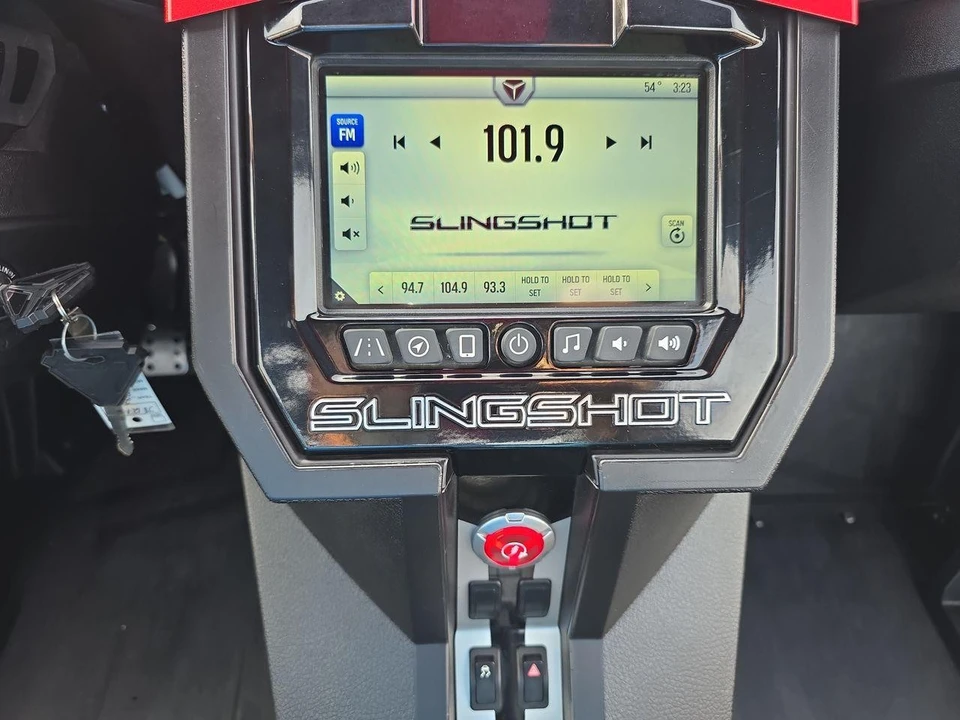 2018 Polaris Slingshot - Image 9 of 21