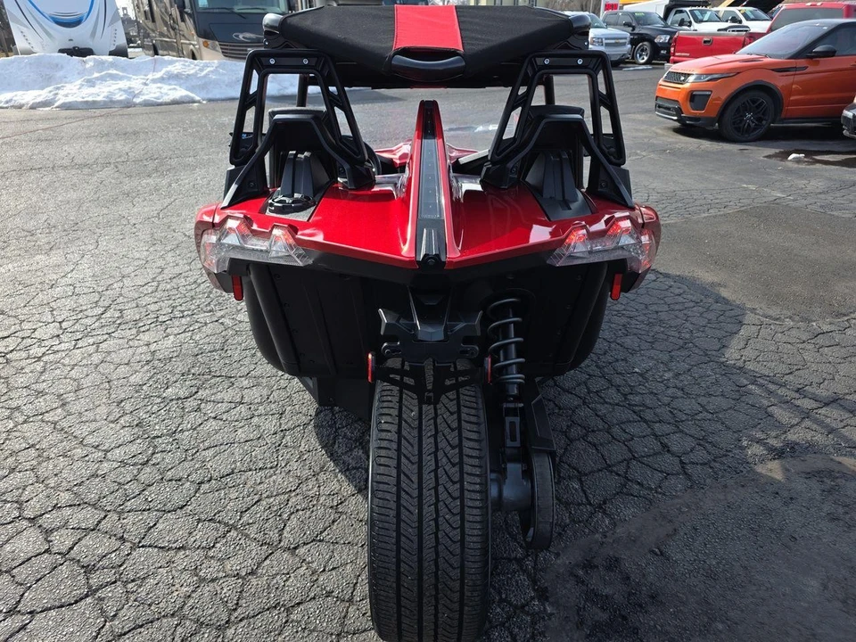 2018 Polaris Slingshot - Image 13 of 21