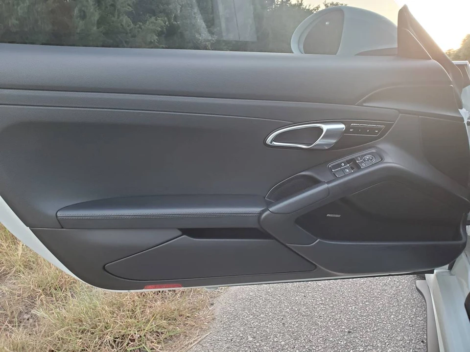 2018 Porsche 718 Boxster S - Image 19 of 24