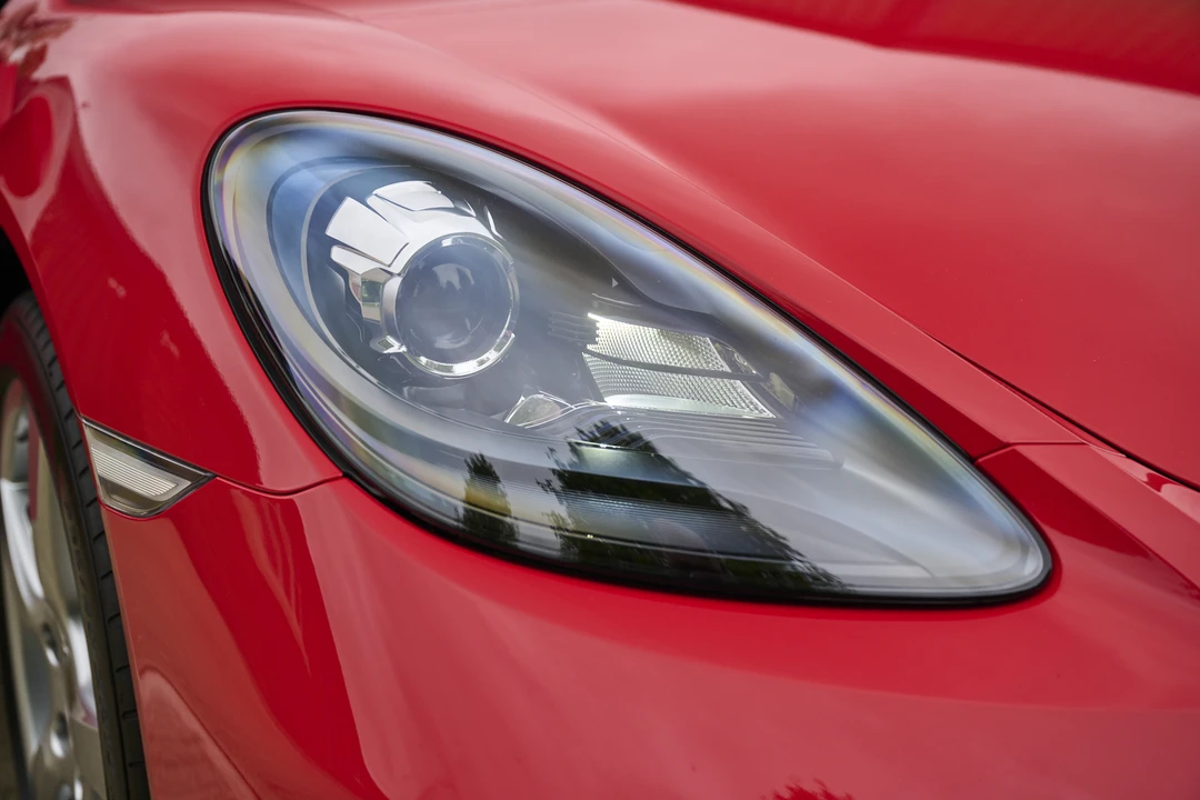 2018 Porsche 718 Cayman - Image 24 of 31
