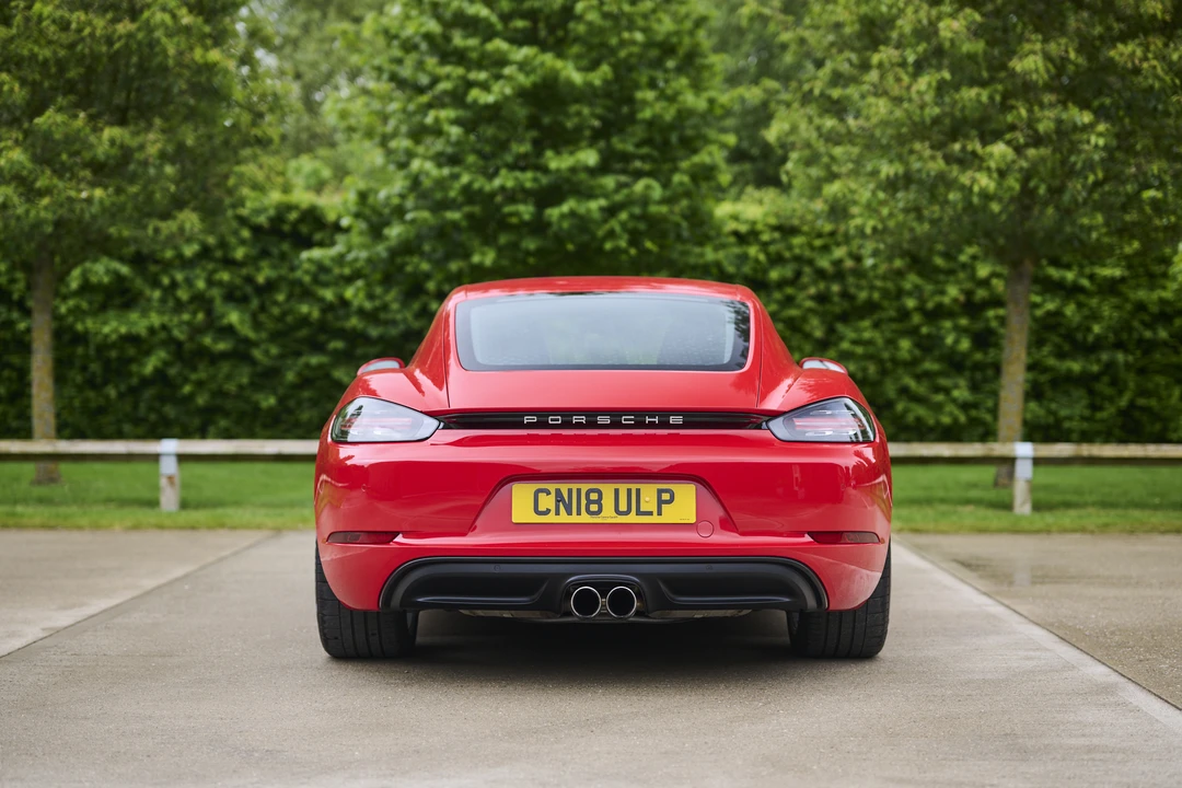 2018 Porsche 718 Cayman - Image 17 of 31