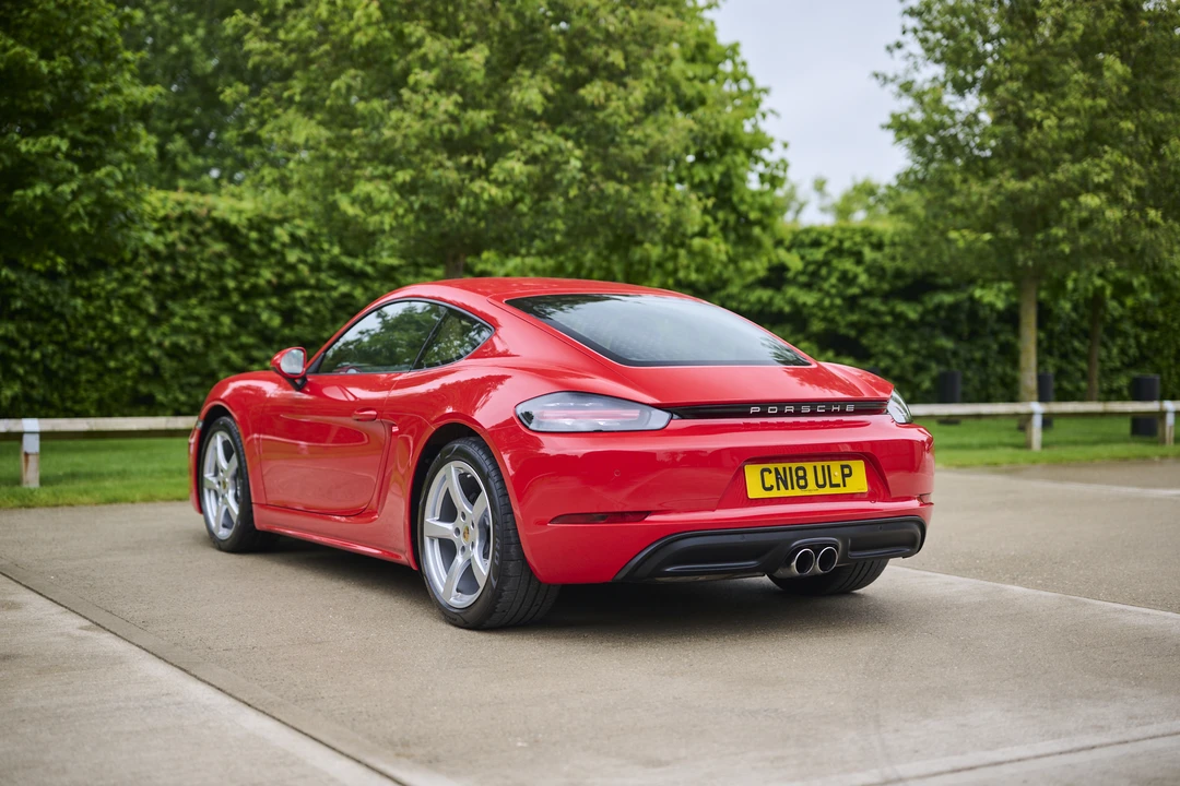 2018 Porsche 718 Cayman - Image 6 of 31