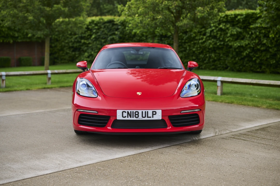 2018 Porsche 718 Cayman - Image 3 of 31