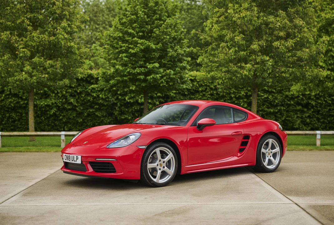 2018 Porsche 718 Cayman - Image 4 of 31