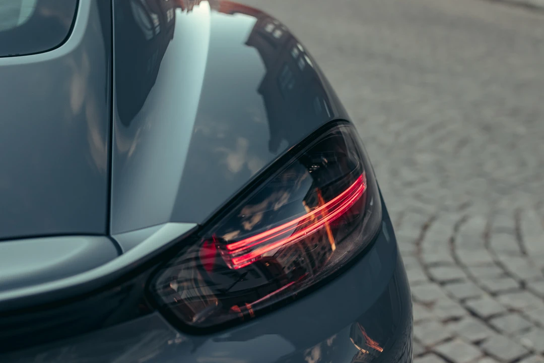 2018 Porsche 718 Cayman GTS - Image 20 of 31