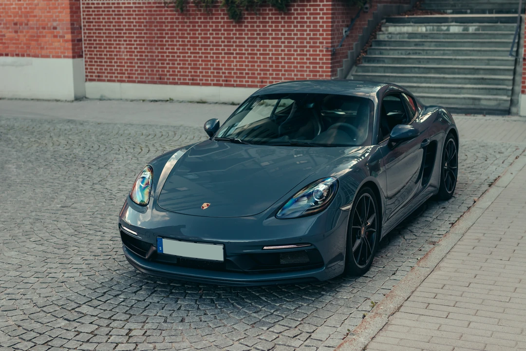 2018 Porsche 718 Cayman GTS - Image 3 of 31