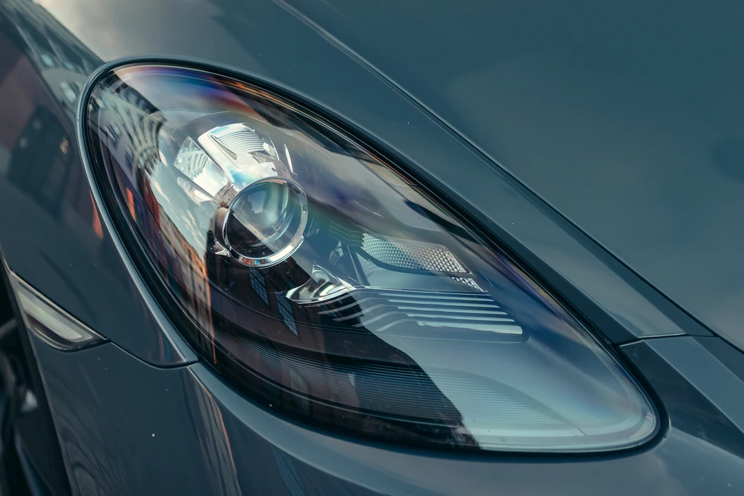 2018 Porsche 718 Cayman GTS - Image 14 of 31
