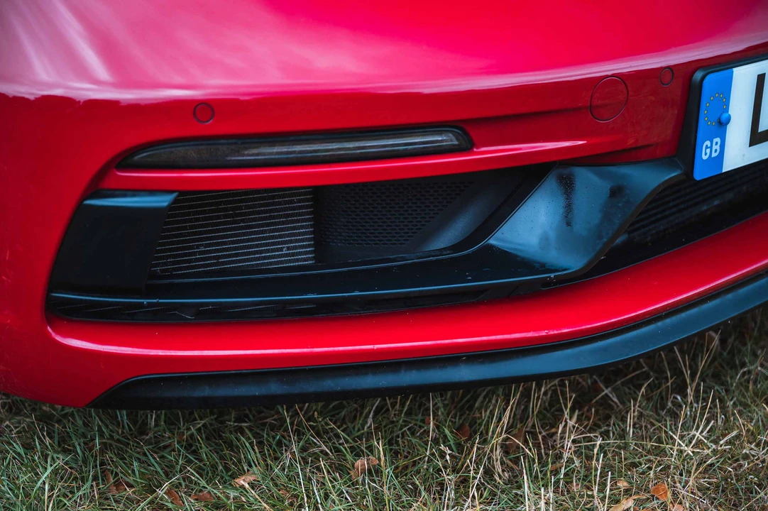 2018 Porsche 718 Cayman GTS - Image 25 of 31