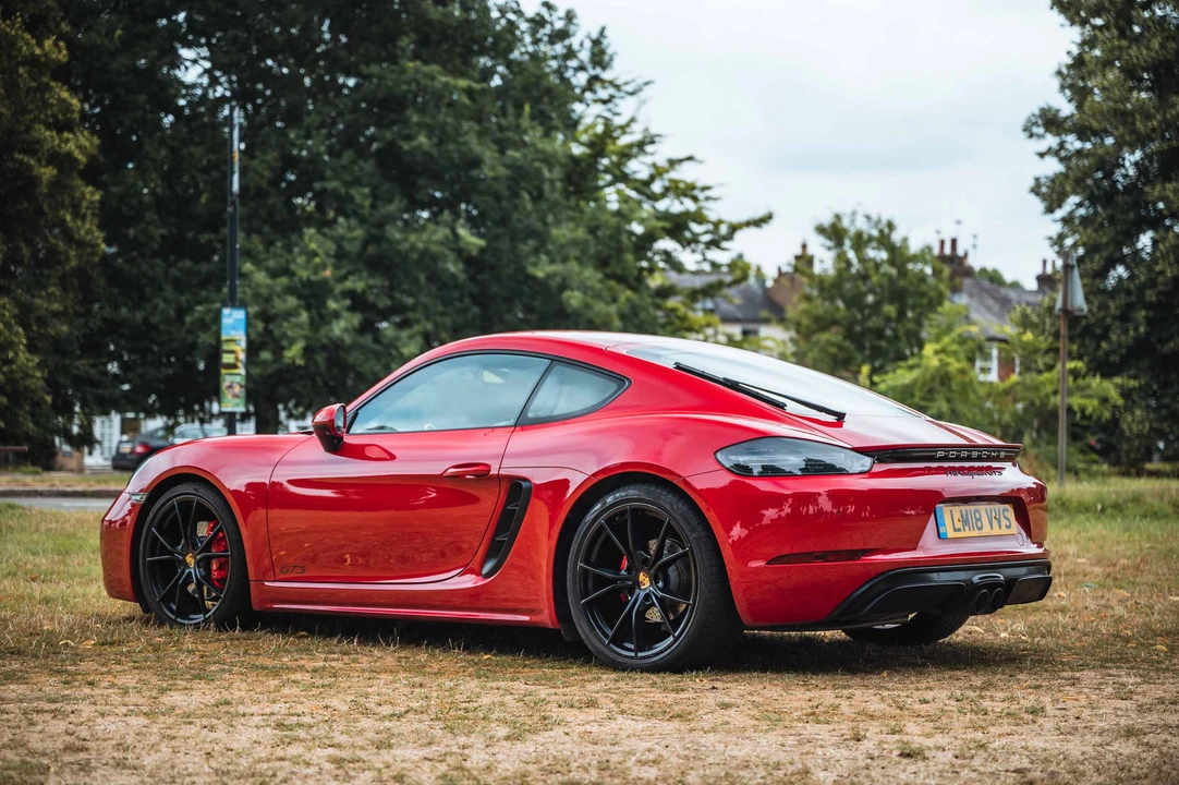 2018 Porsche 718 Cayman GTS - Image 20 of 31