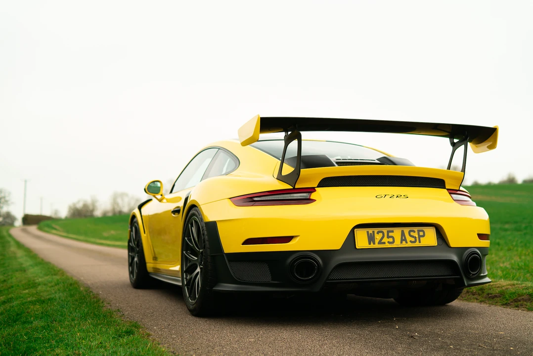 2018 Porsche 991 GT2 RS - Image 13 of 31