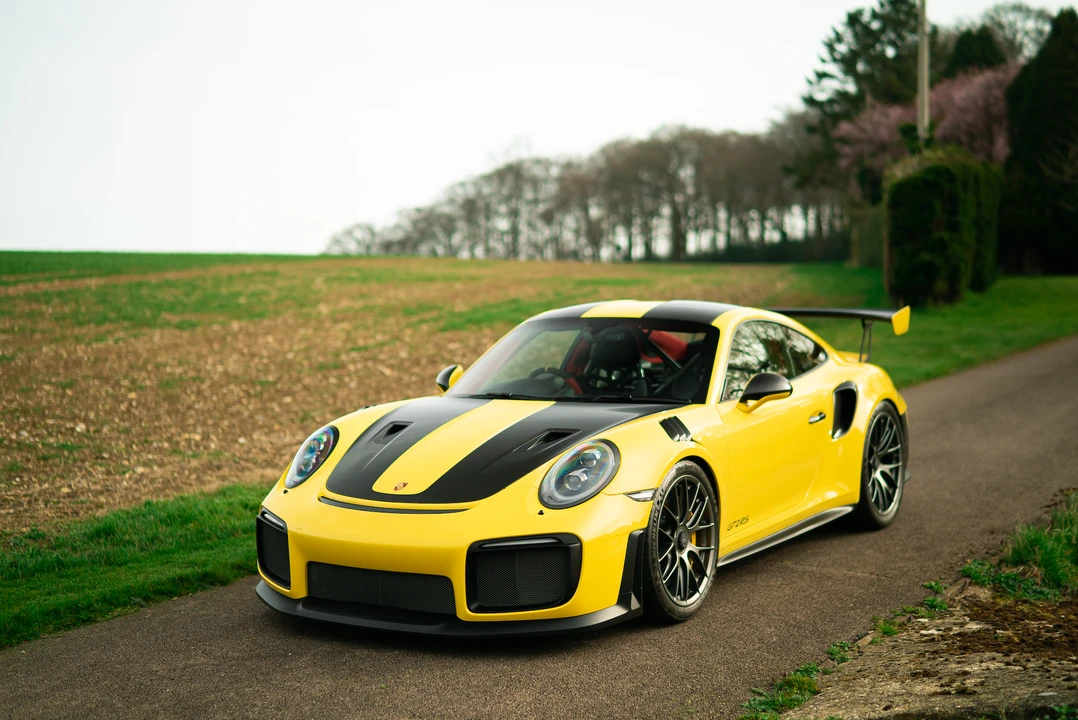 2018 Porsche 991 GT2 RS - Image 25 of 31