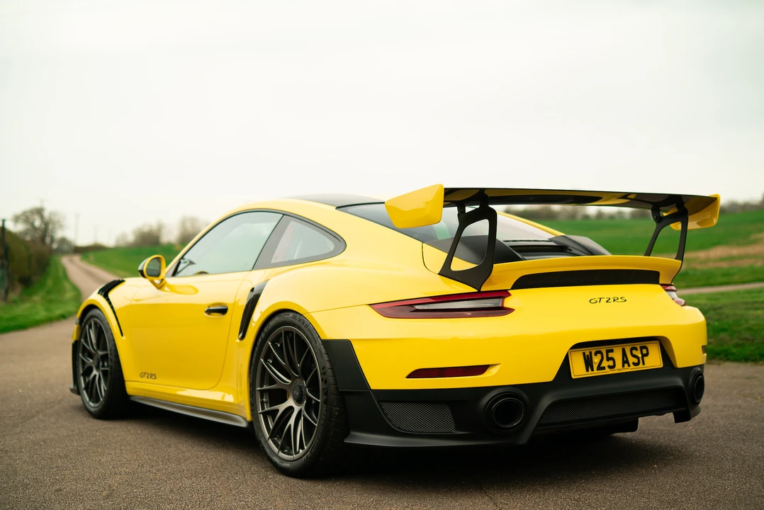 2018 Porsche 991 GT2 RS - Image 12 of 31