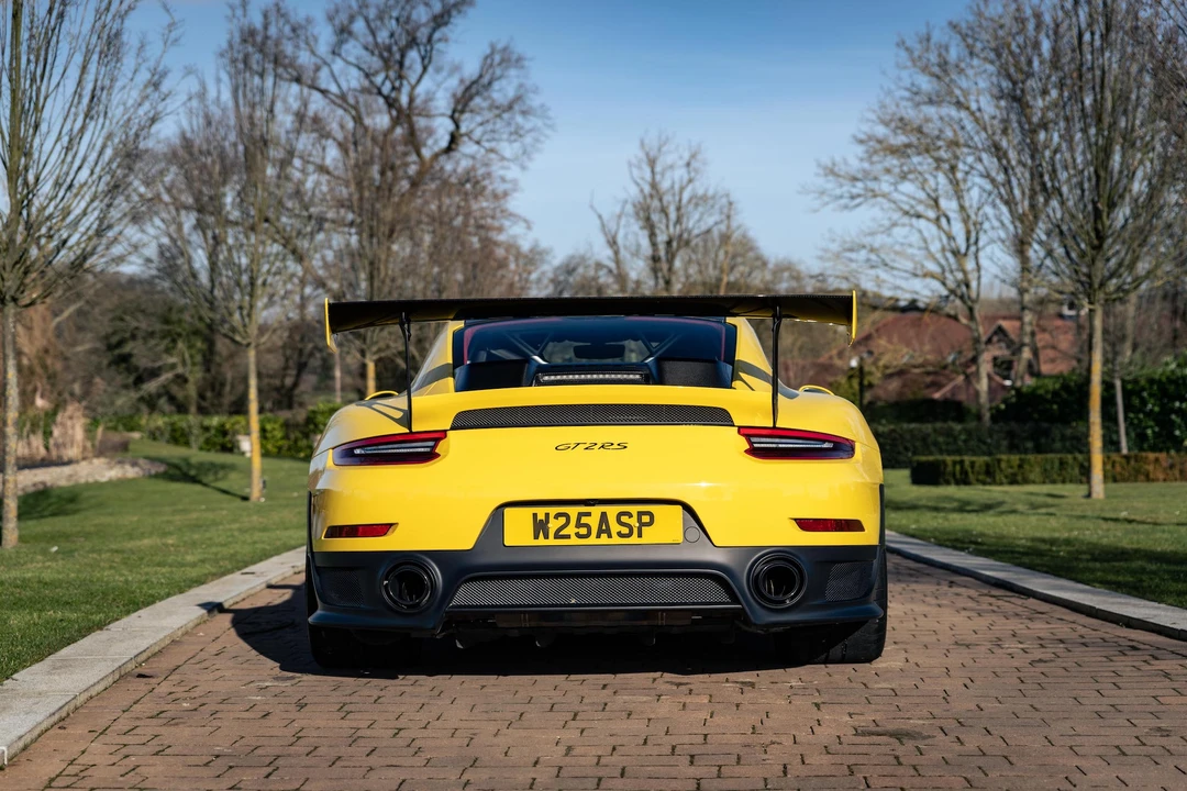 2018 Porsche 991 GT2 RS - Image 7 of 31