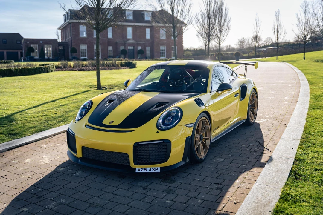 2018 Porsche 991 GT2 RS - Image 17 of 31