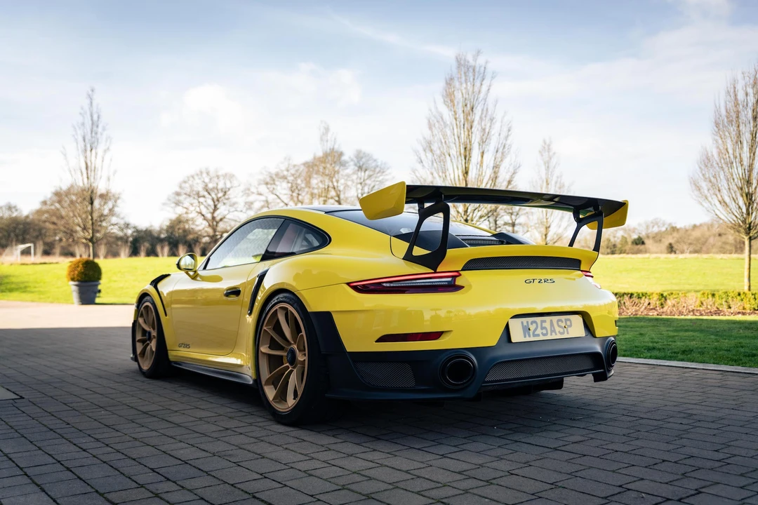 2018 Porsche 991 GT2 RS - Image 22 of 31