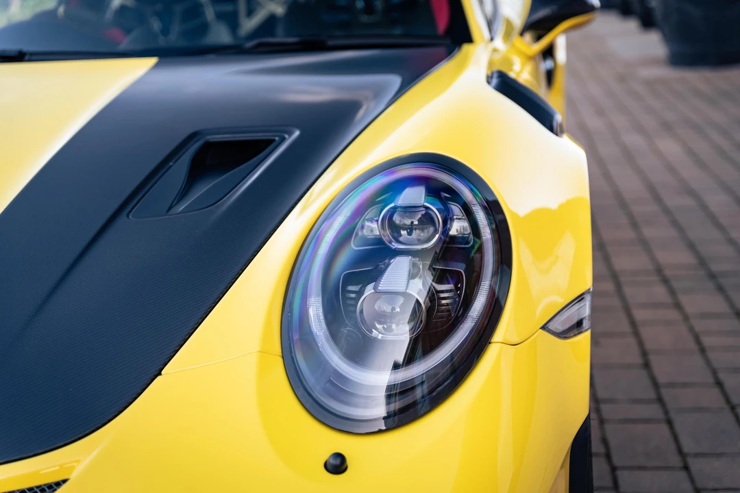 2018 Porsche 991 GT2 RS - Image 28 of 31