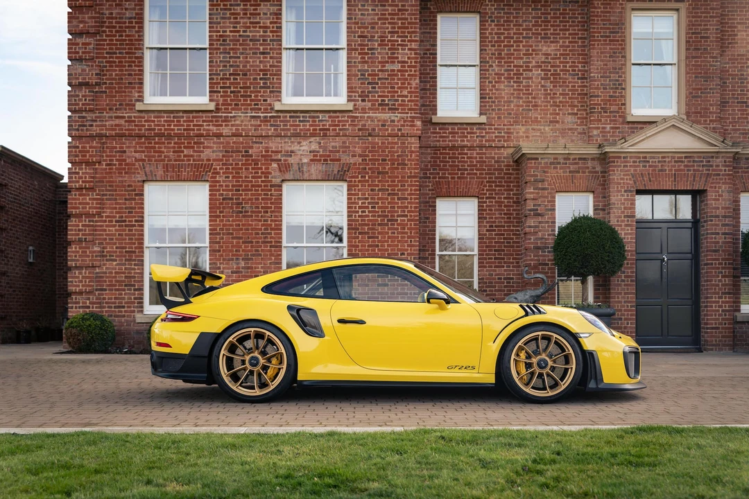2018 Porsche 991 GT2 RS - Image 19 of 31