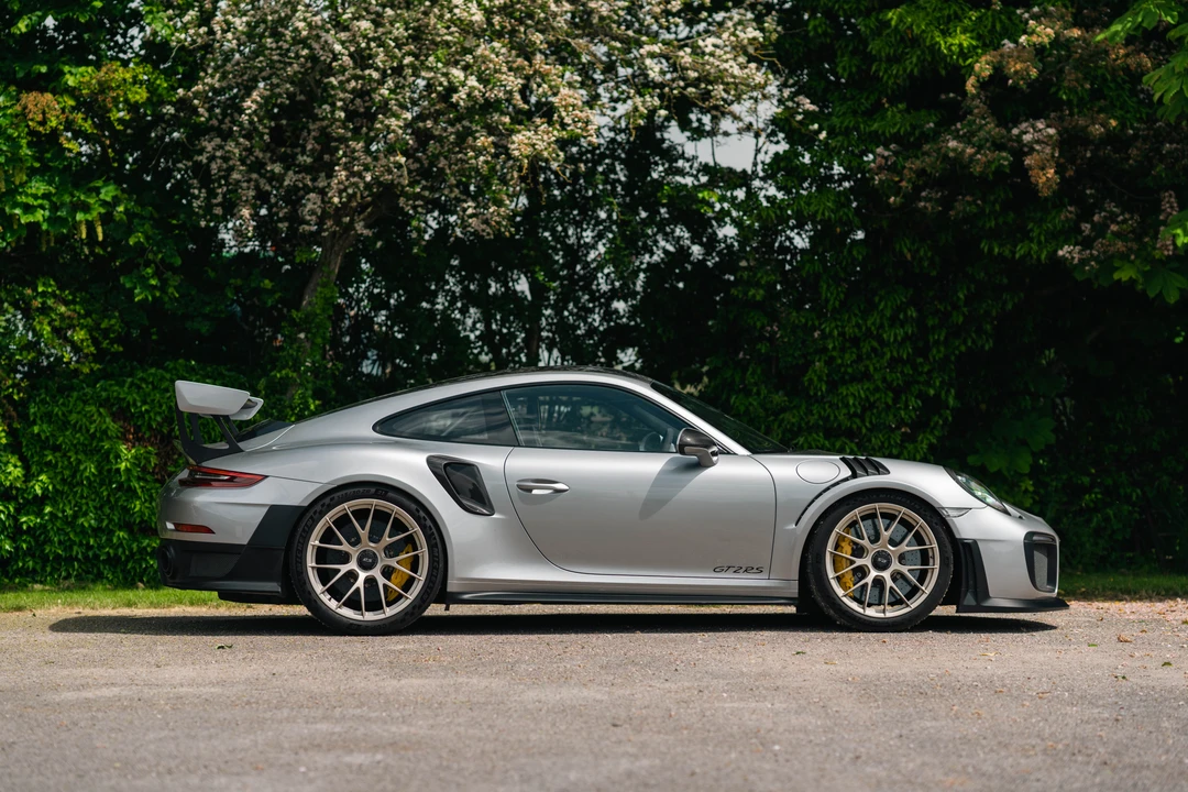 2018 Porsche 991 GT2 RS - Image 5 of 31
