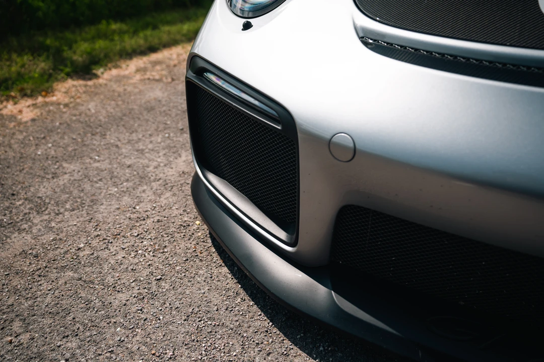 2018 Porsche 991 GT2 RS - Image 16 of 31