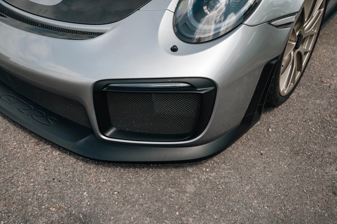 2018 Porsche 991 GT2 RS - Image 26 of 31