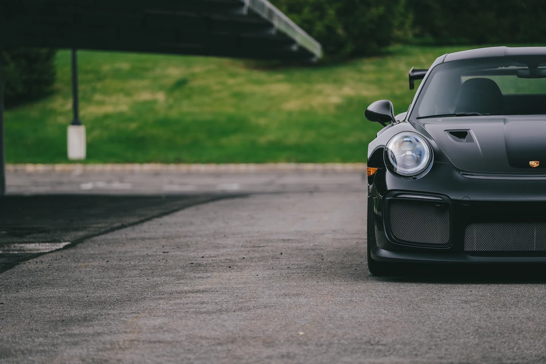 2018 Porsche 991 GT2 RS - Image 11 of 31