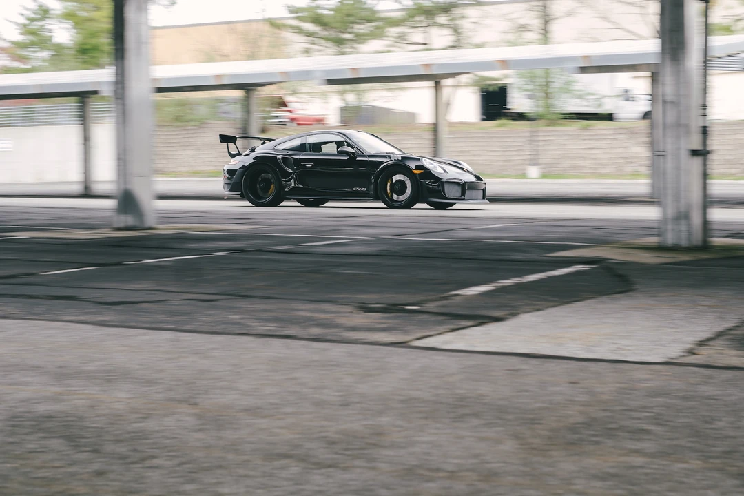 2018 Porsche 991 GT2 RS - Image 20 of 31