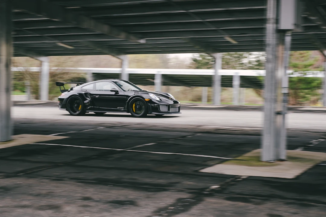 2018 Porsche 991 GT2 RS - Image 22 of 31