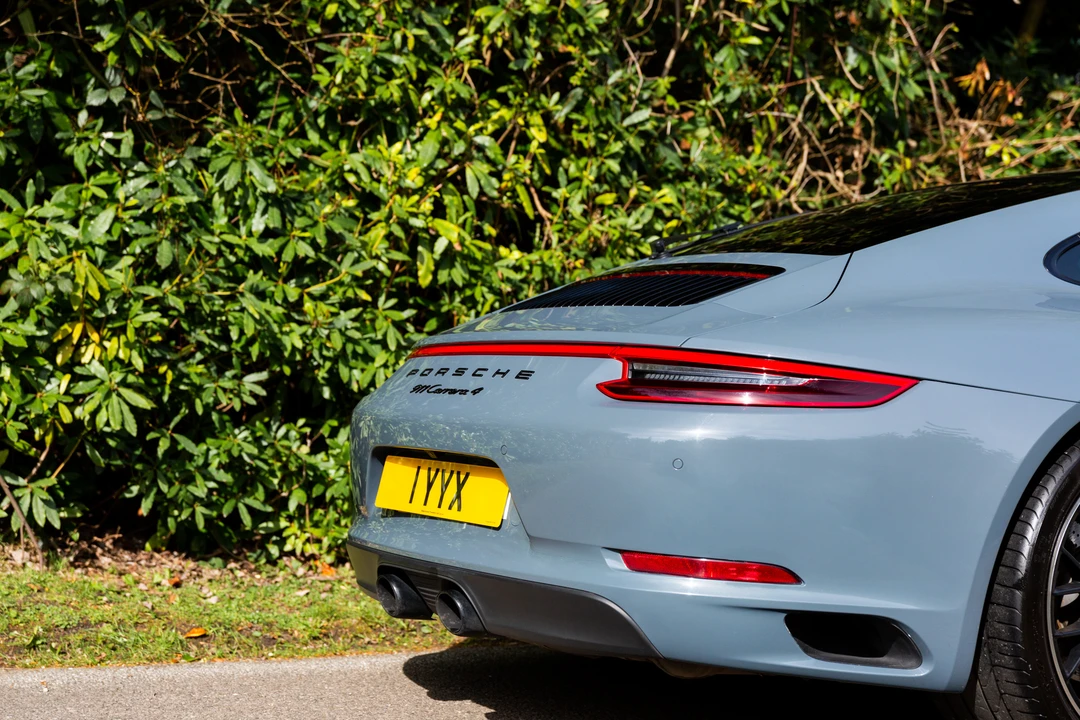 2018 Porsche 991 Carrera 4 - Image 24 of 31