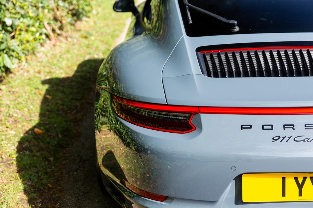 2018 Porsche 991 Carrera 4 - Image 25 of 31