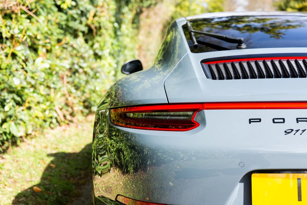 2018 Porsche 991 Carrera 4 - Image 26 of 31
