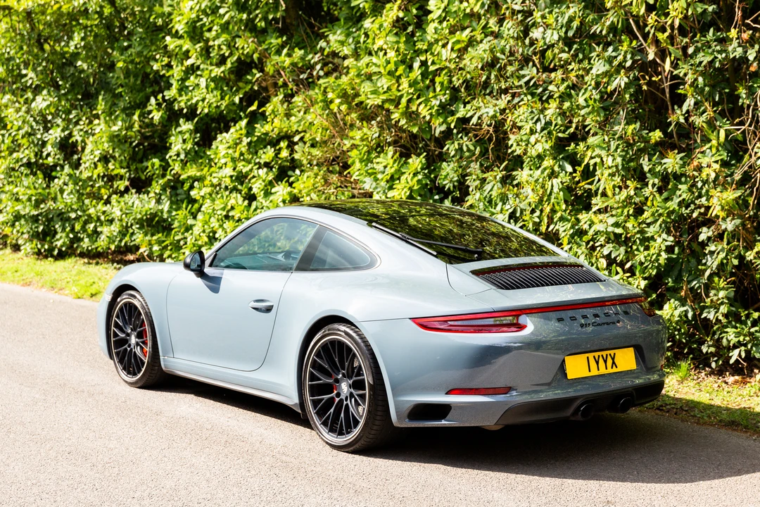 2018 Porsche 991 Carrera 4 - Image 12 of 31