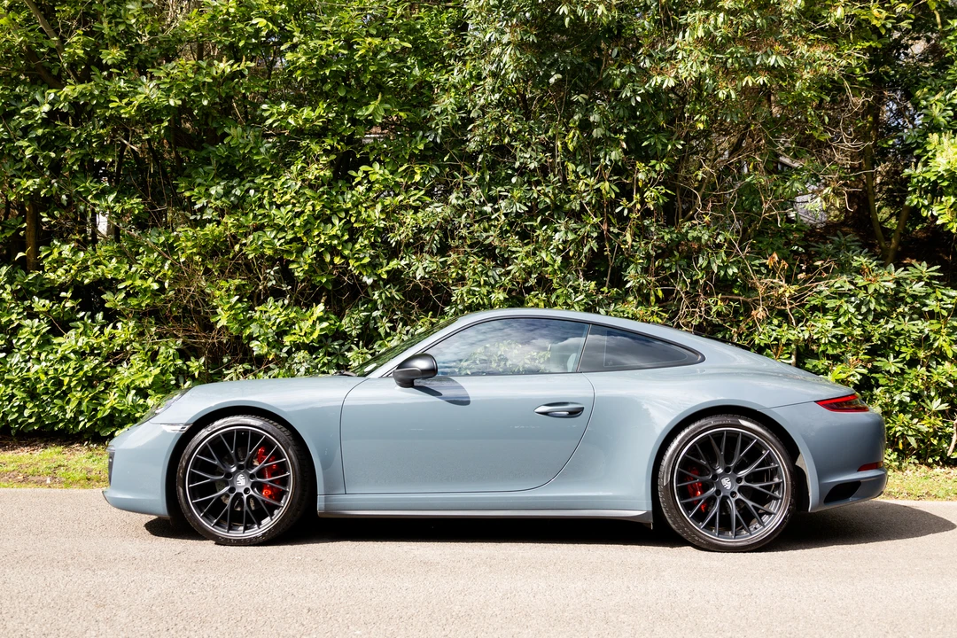2018 Porsche 991 Carrera 4 - Image 13 of 31