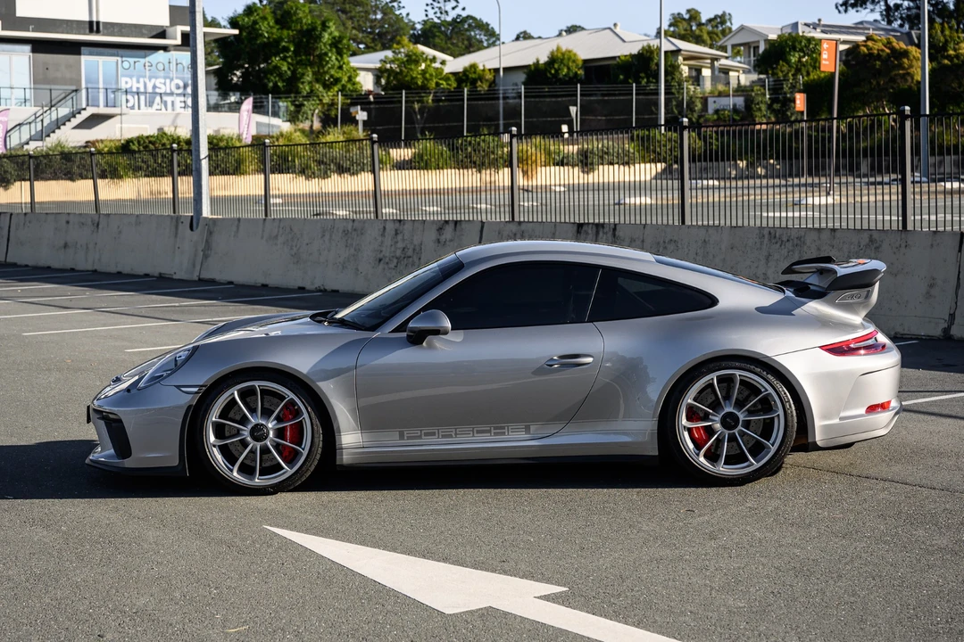 2018 Porsche 991 Carrera - Image 9 of 30