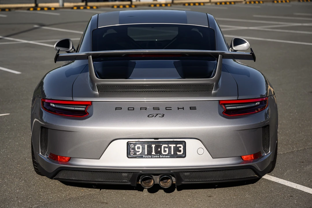 2018 Porsche 991 Carrera - Image 7 of 30