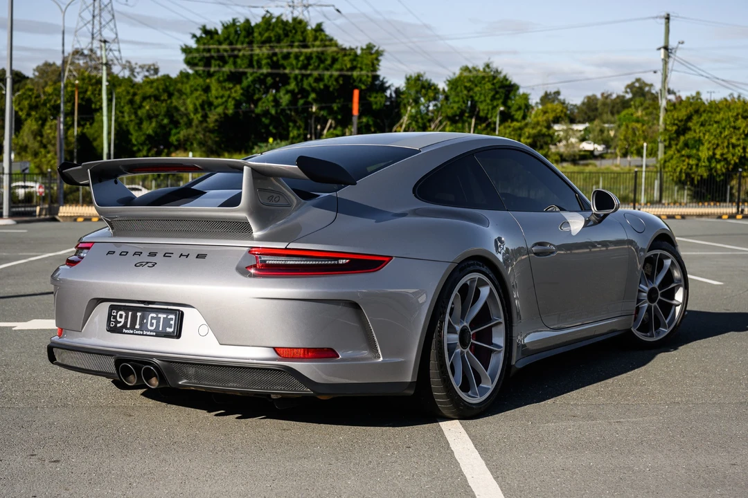 2018 Porsche 991 Carrera - Image 19 of 30