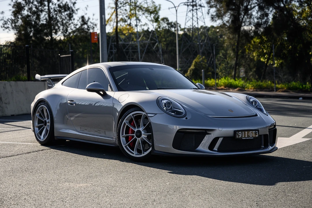 2018 Porsche 991 Carrera - Image 17 of 30