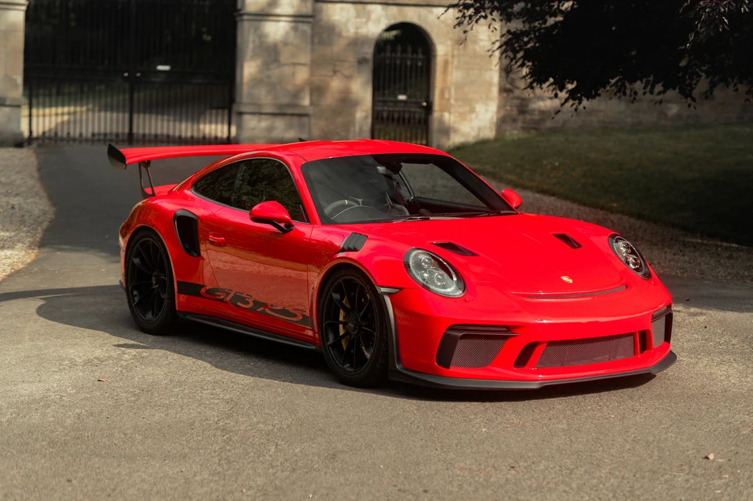 2018 Porsche 991 GT3 RS - Image 17 of 31