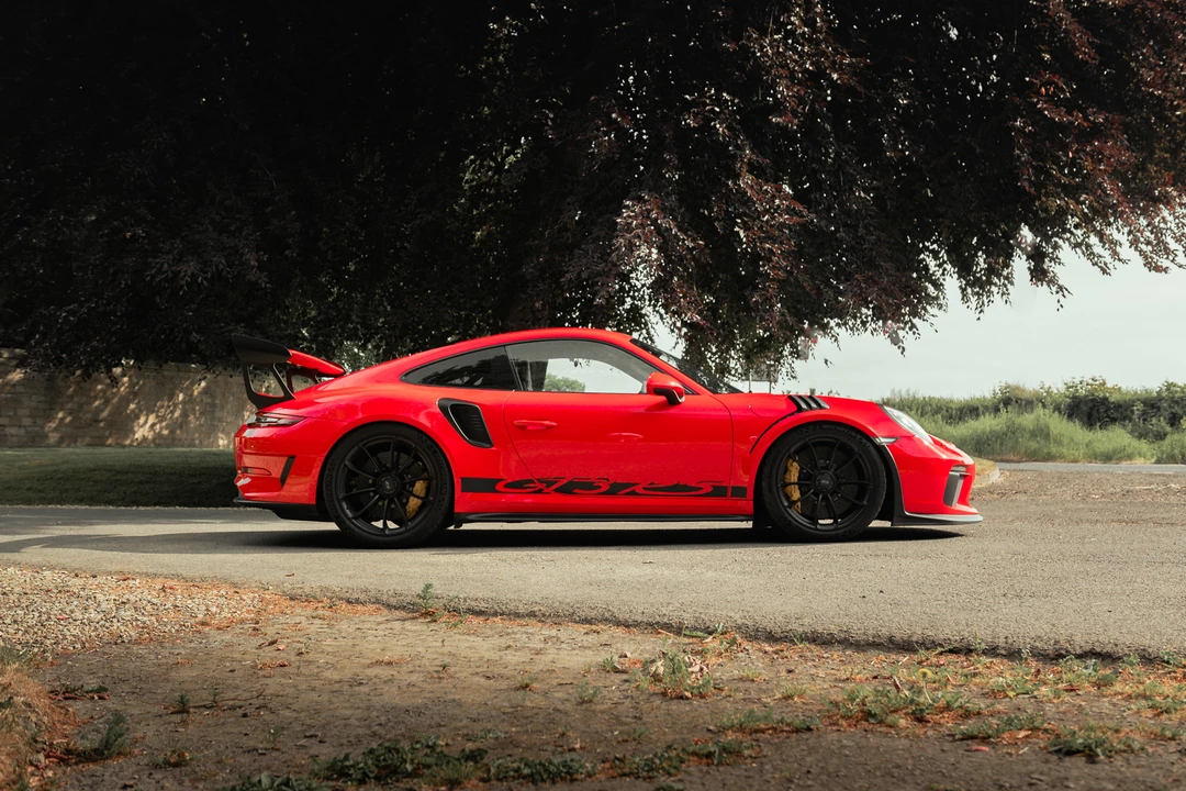 2018 Porsche 991 GT3 RS - Image 9 of 31