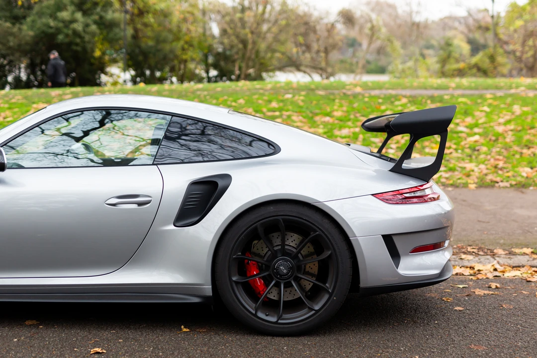 2018 Porsche 991 GT3 RS - Image 27 of 31