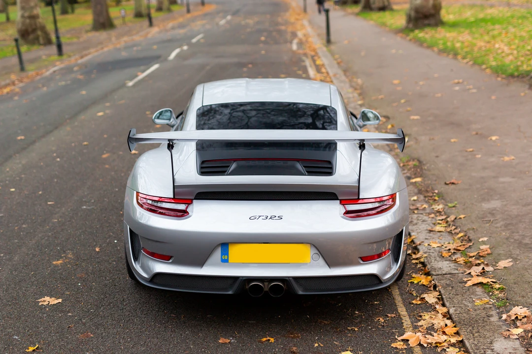 2018 Porsche 991 GT3 RS - Image 9 of 31